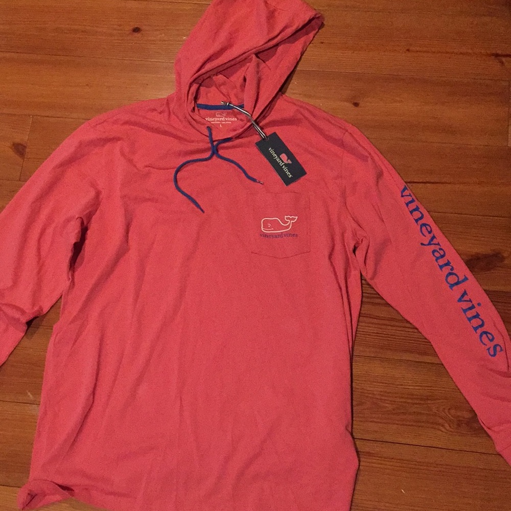 Vineyard vines sweatshirt